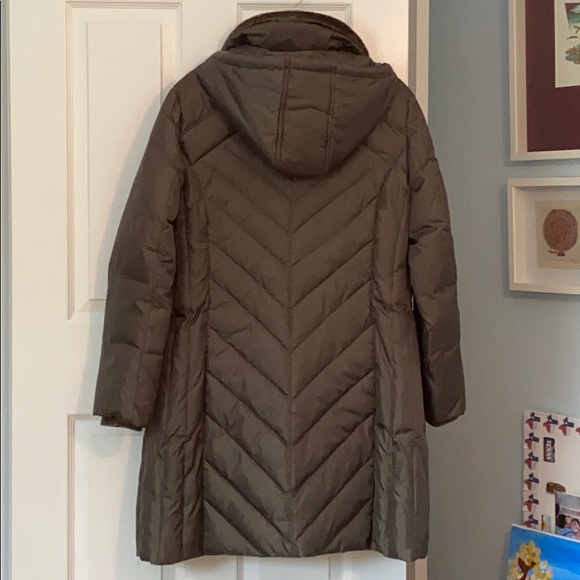 Michael Kors Olive Hooded Chevron Puffer Coat - Picture 3 of 7